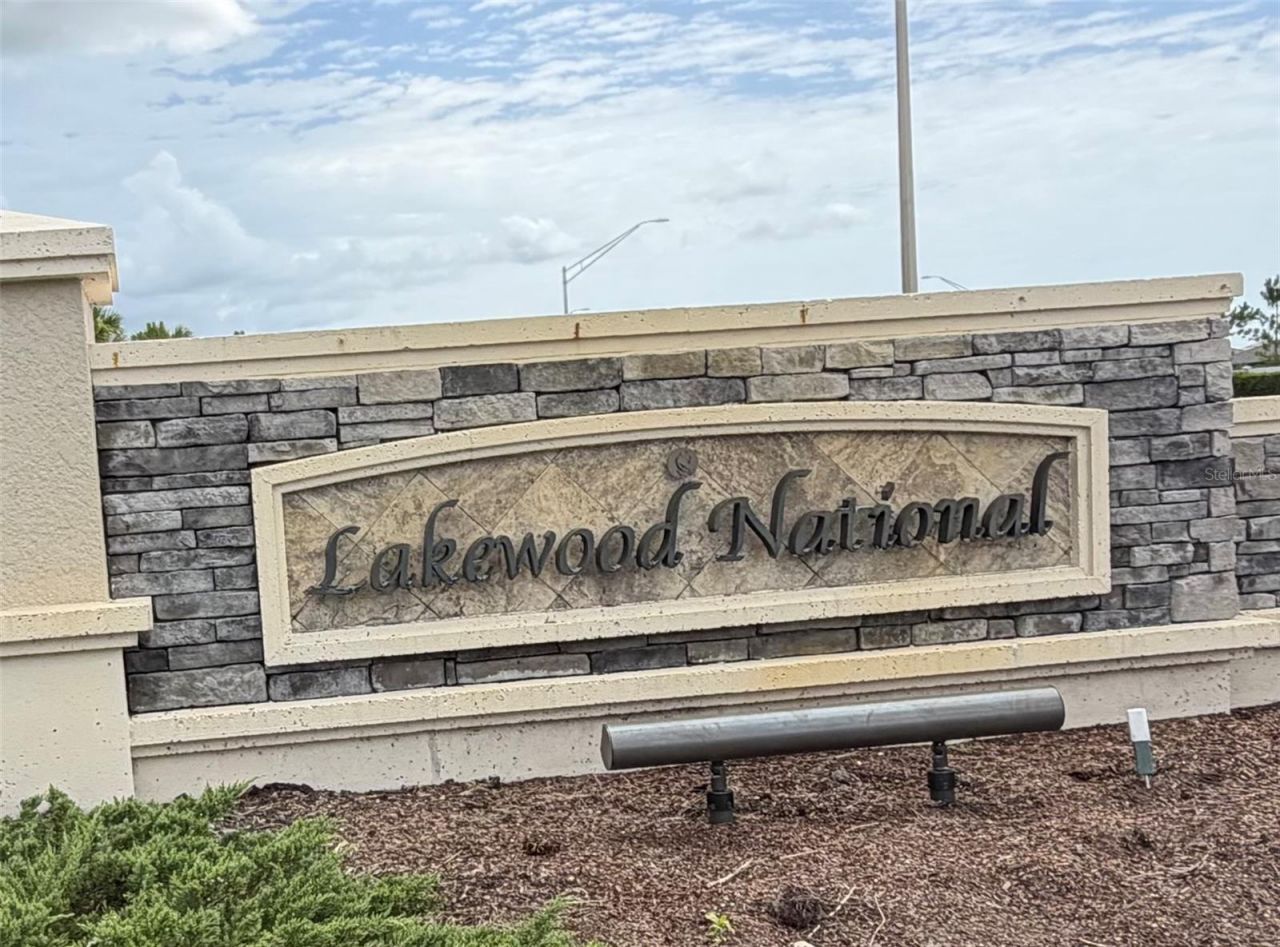 18008 Gawthrop Drive , Unit 302, Bradenton, FL 34211 Photo