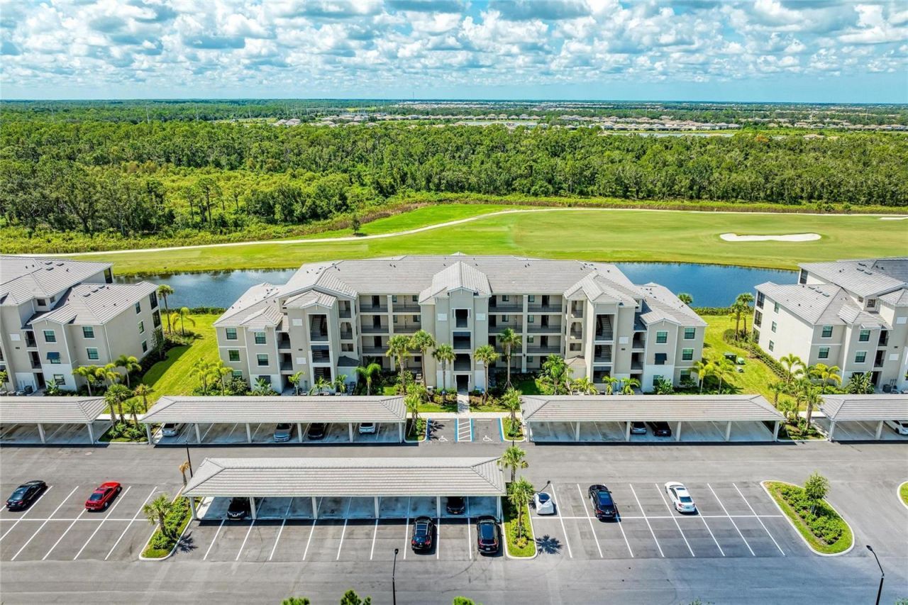 18008 Gawthrop Drive, Unit 302, Bradenton, FL 34211 Photo