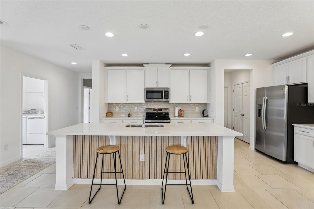 1581 Swan Swim Drive, Davenport, FL 33837 Photo