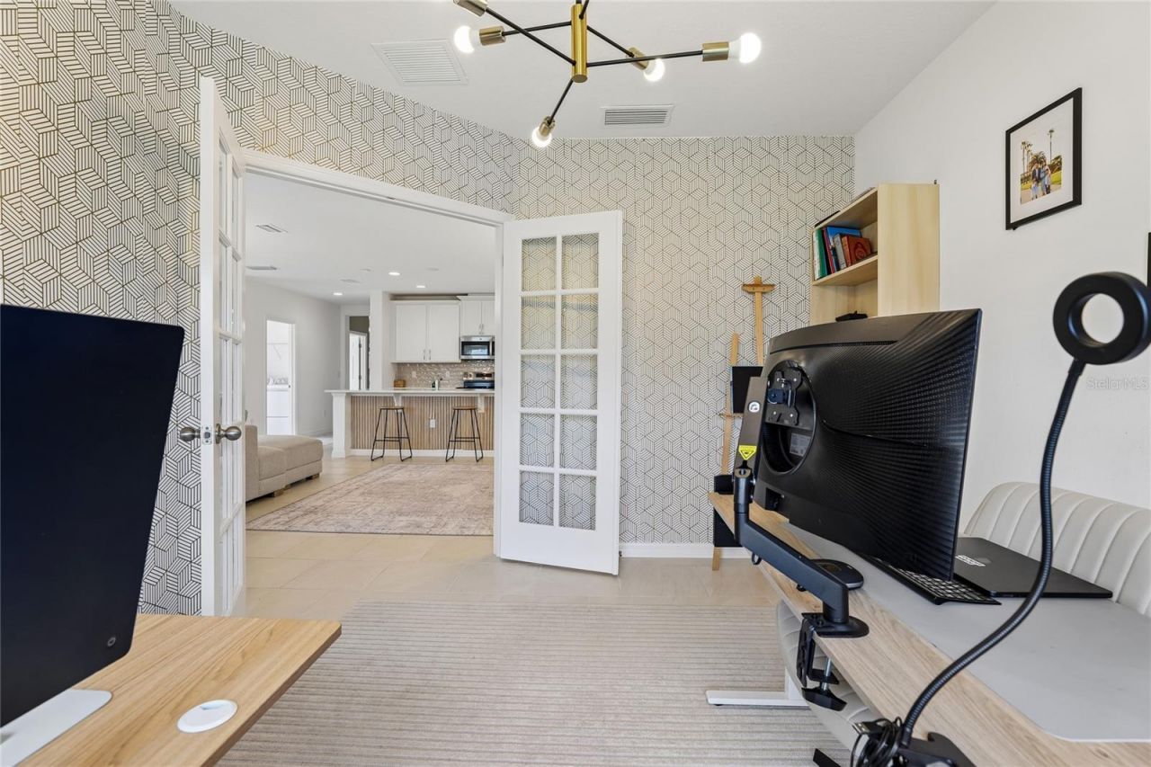 1581 Swan Swim Drive, Davenport, FL 33837 Photo