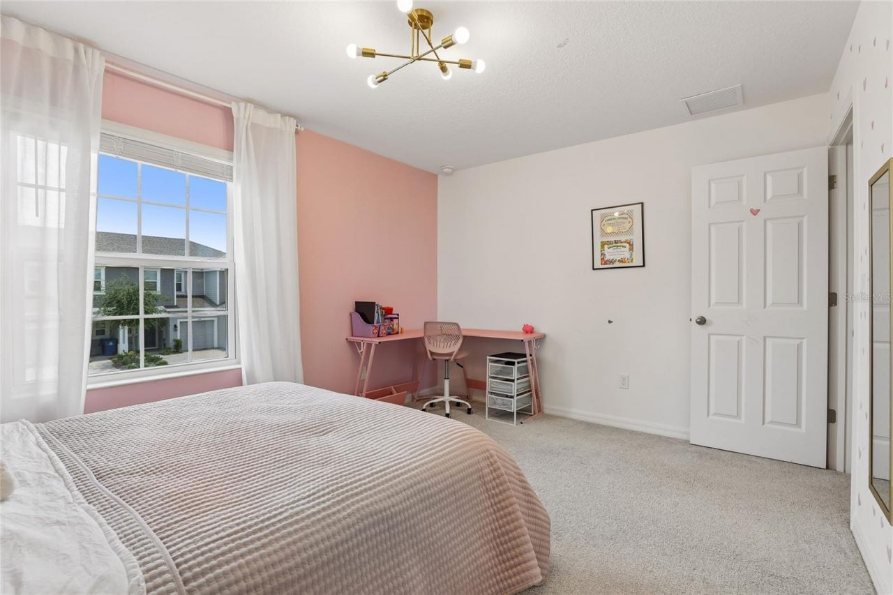 1581 Swan Swim Drive, Davenport, FL 33837 Photo
