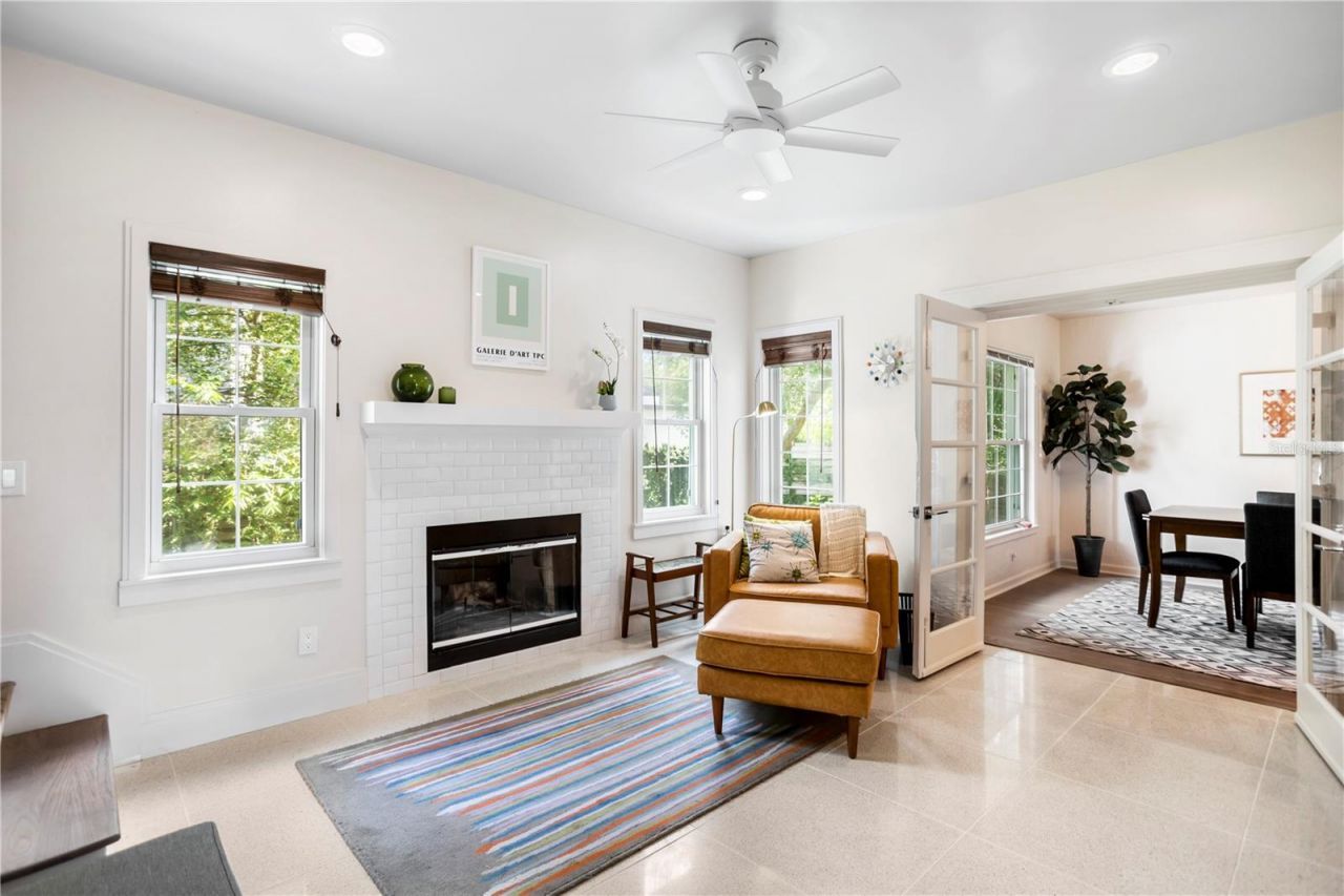 2217 Brevard Road Ne, Saint Petersburg, FL 33704 Photo