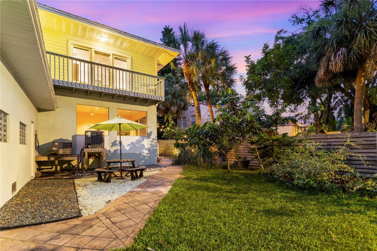 2217 Brevard Road Ne, Saint Petersburg, FL 33704 Photo