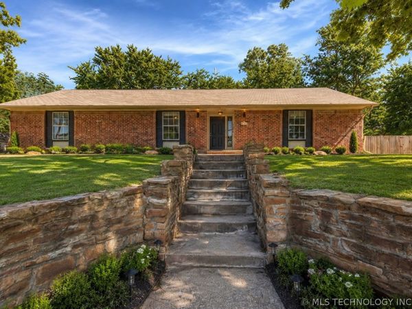 2415 W 43rd Street , Tulsa, OK 74107