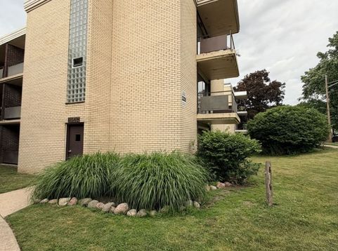 Main Photo