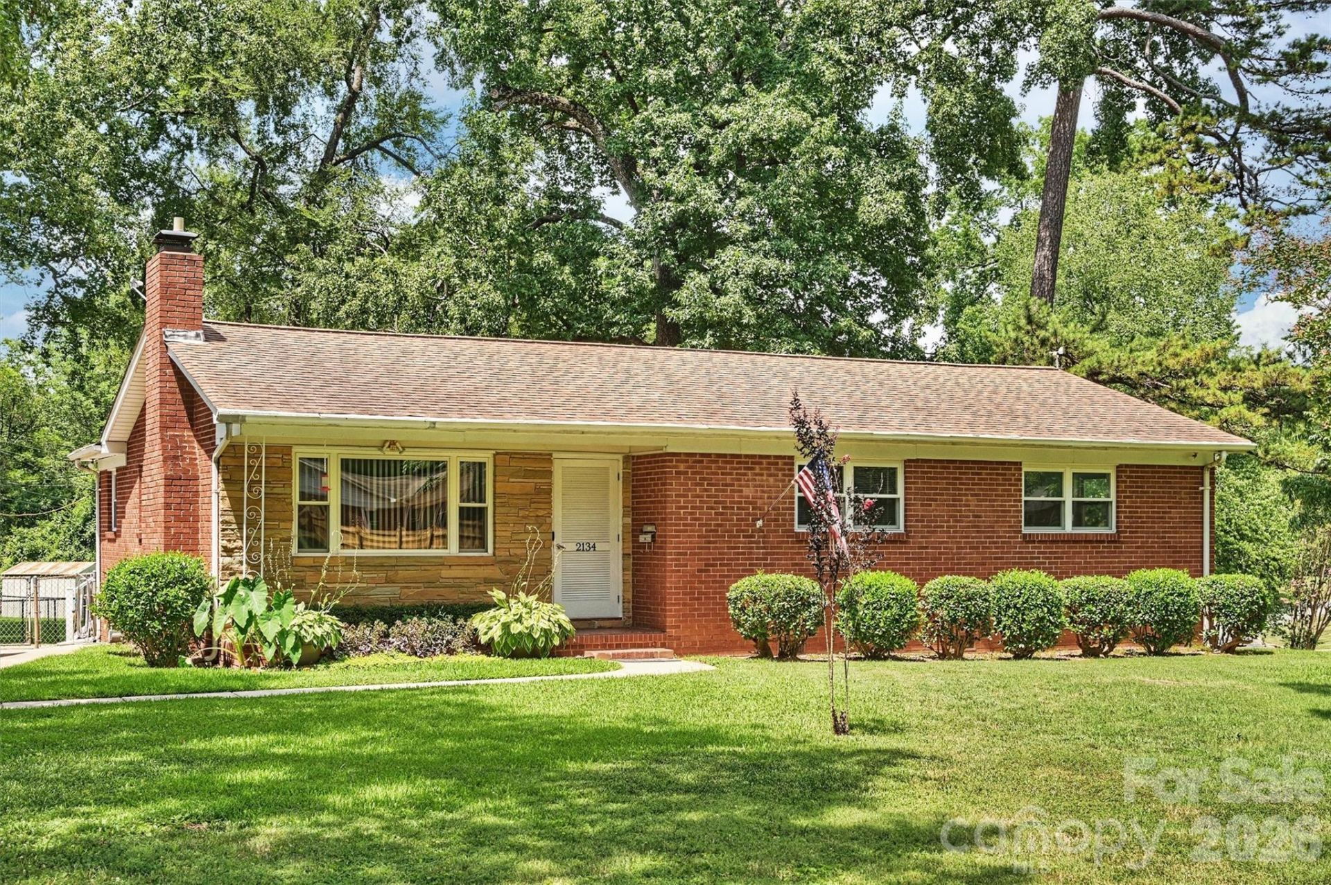 2134 Bromwich Road, Charlotte, NC 28208 Main Photo