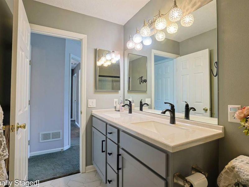 1125 Timberland Drive, Woodlawn, OH 45215 Photo 25