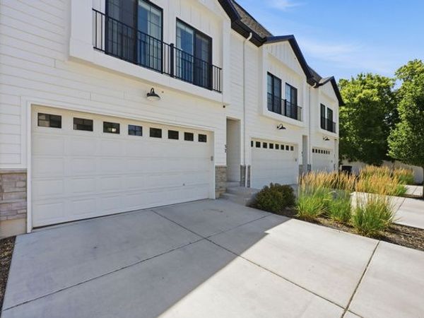 57 S MCCALL LN, Farmington, UT 84025