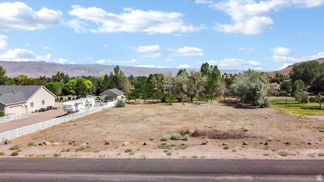 419 E 700 S, Lot #14, Monroe, UT 84754 Main Photo
