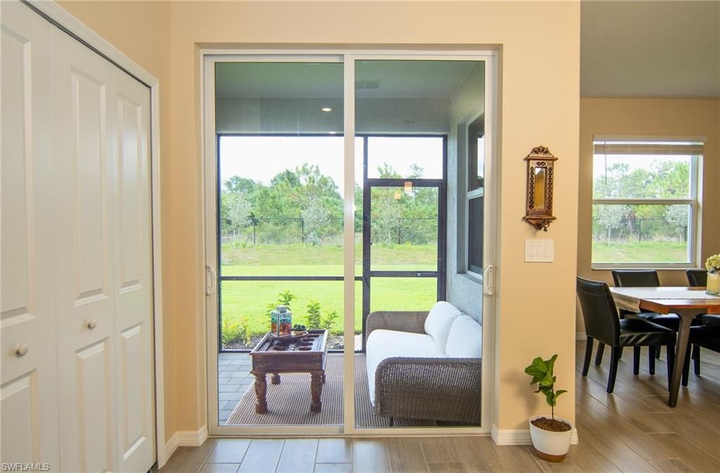 2433 Avocado Ln , Naples, FL 34120 Photo
