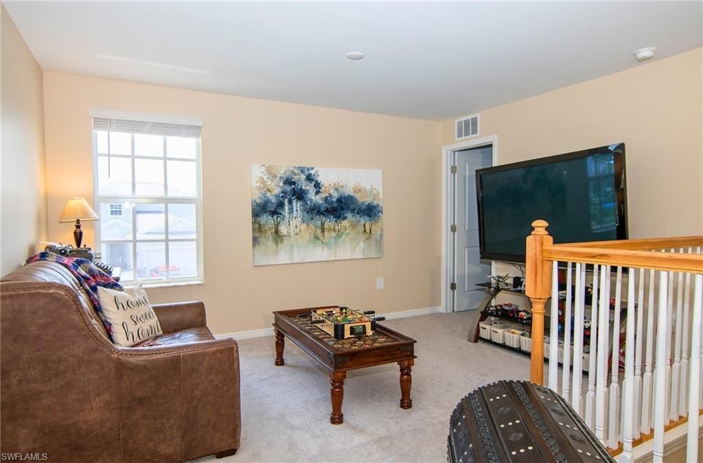 2433 Avocado Ln , Naples, FL 34120 Photo