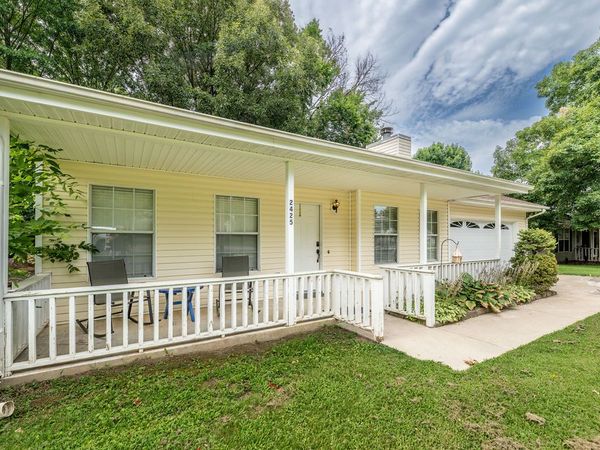 2425 Megan Drive , Fayetteville, AR 72703