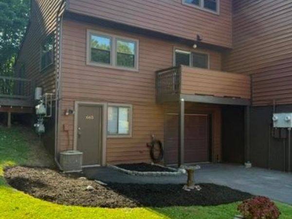 665 Idlewood Boulevard N, Baldwinsville, NY 13027