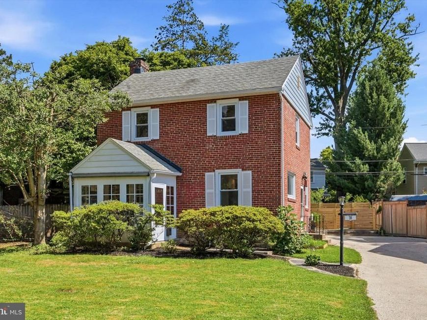 39 Myrtle Avenue, Havertown, PA 19083 Main Photo