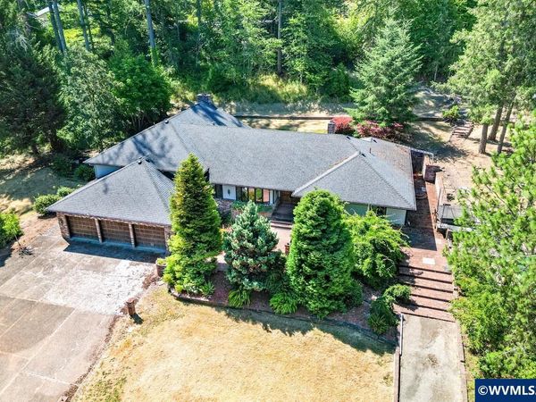 30992 Echo Hills Ter, Lebanon, OR 97355