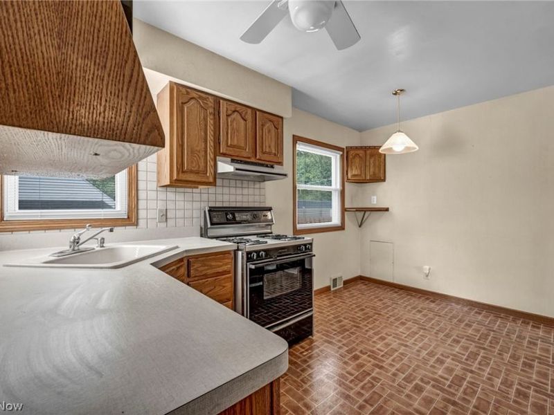 152 Gould Avenue, Bedford, OH 44146 Photo 5