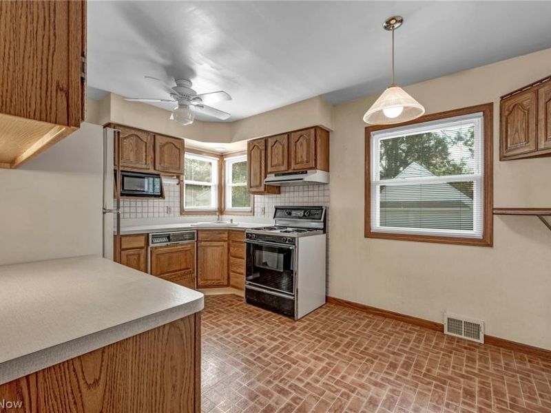 152 Gould Avenue, Bedford, OH 44146 Photo 6