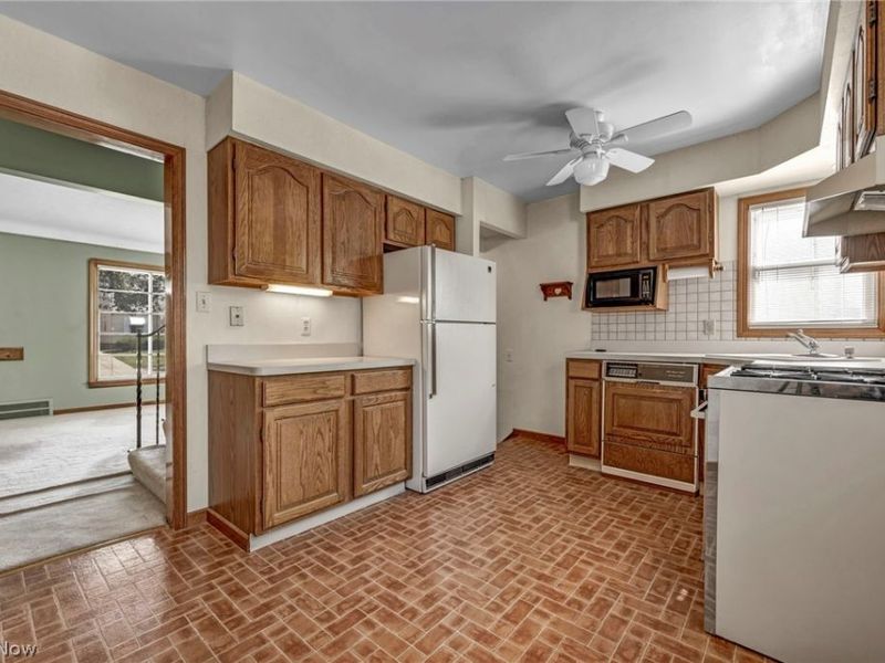 152 Gould Avenue, Bedford, OH 44146 Photo 8