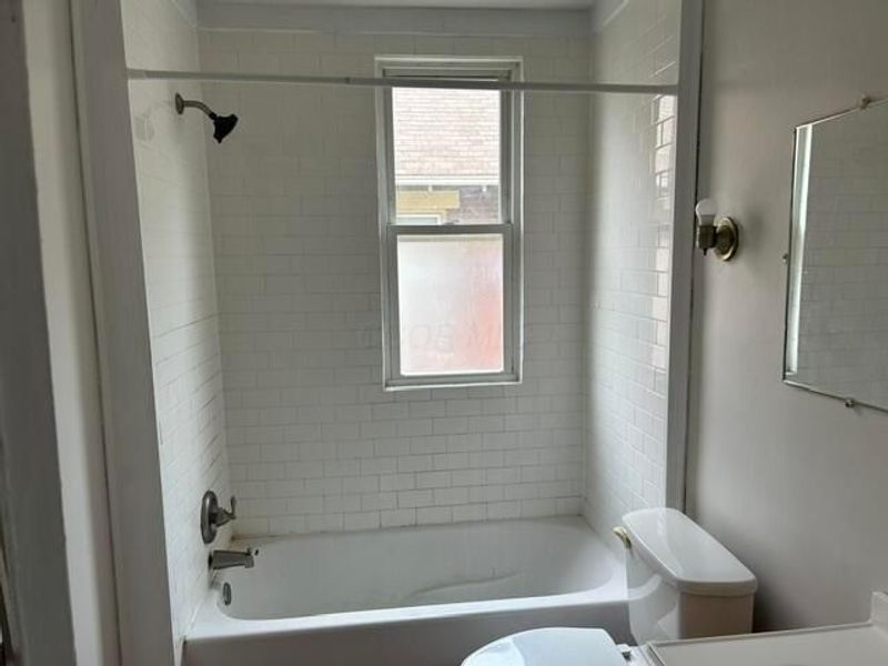 312 E 16th Avenue, Columbus, OH 43201 Photo 14
