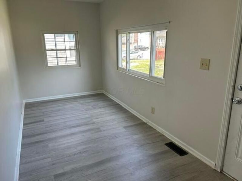 312 E 16th Avenue, Columbus, OH 43201 Photo 15