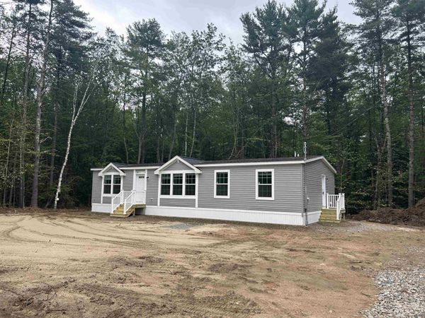 489 NH Route 153, Middleton, NH 03887