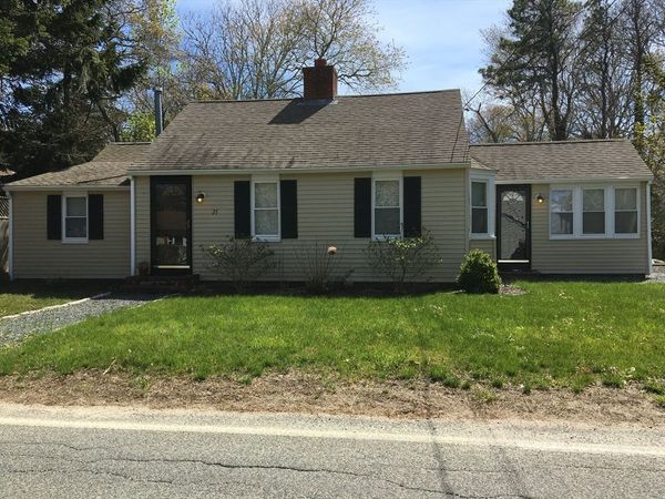 25 Centerville Ave, Barnstable, MA 02632