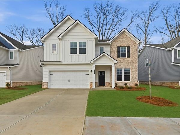 113 St Annes Place , Covington, GA 30016