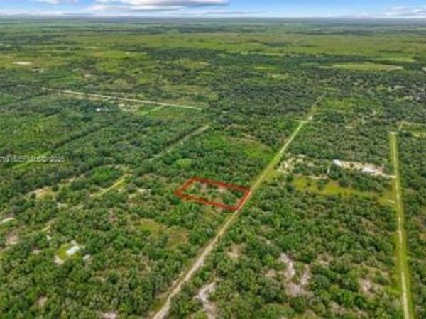 20378 NW 296th Street , Okeechobee, FL 34972