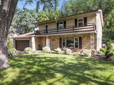 2340 Skyline Drive, Bloomington, MN 55425