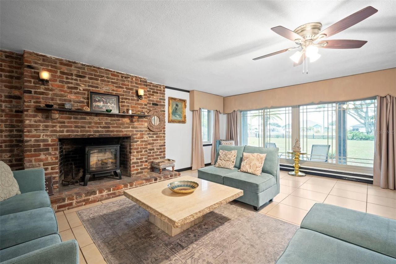 298-300 Orange Avenue , Saint Cloud, FL 34769 Photo