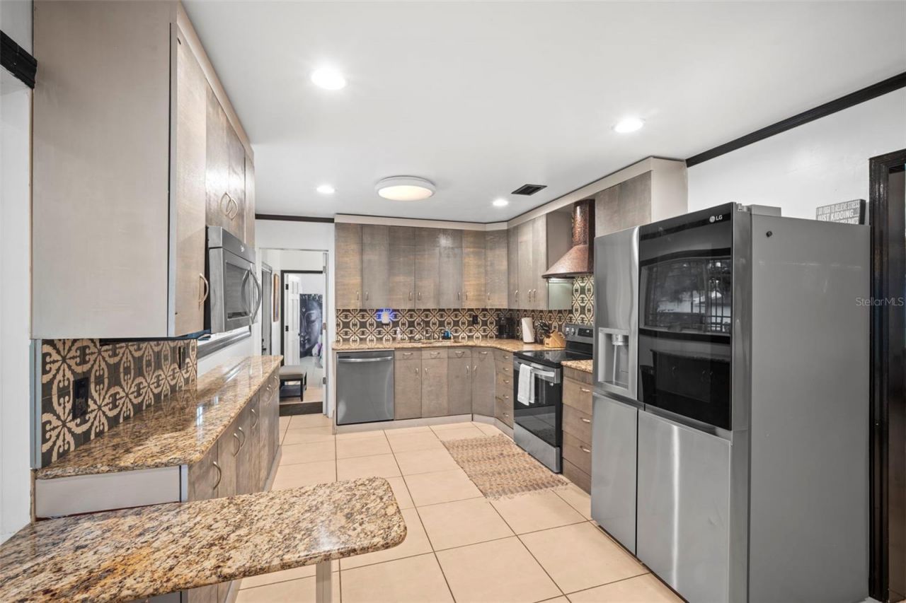 298-300 Orange Avenue , Saint Cloud, FL 34769 Photo