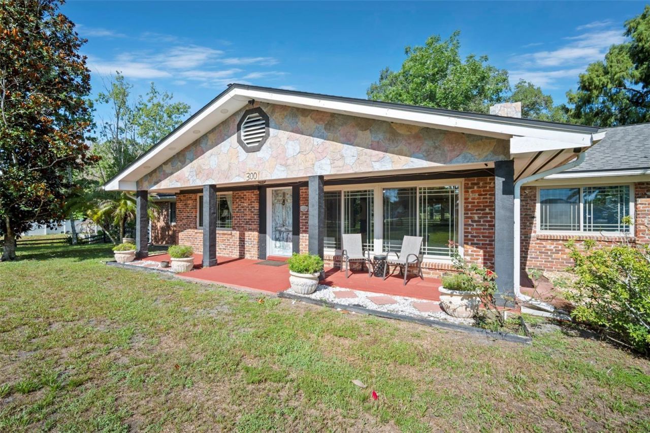 298-300 Orange Avenue , Saint Cloud, FL 34769 Photo