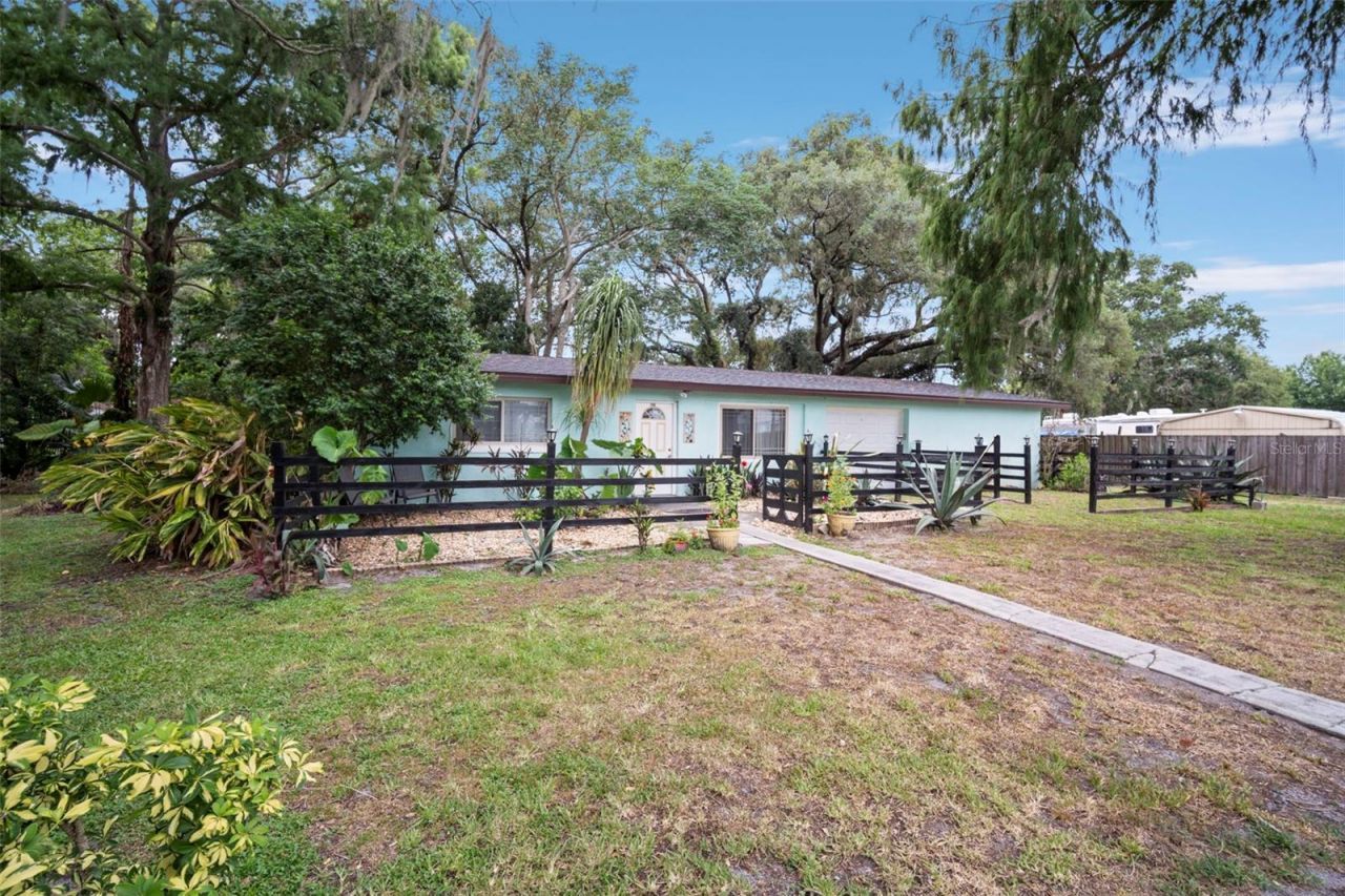 298-300 Orange Avenue , Saint Cloud, FL 34769 Photo