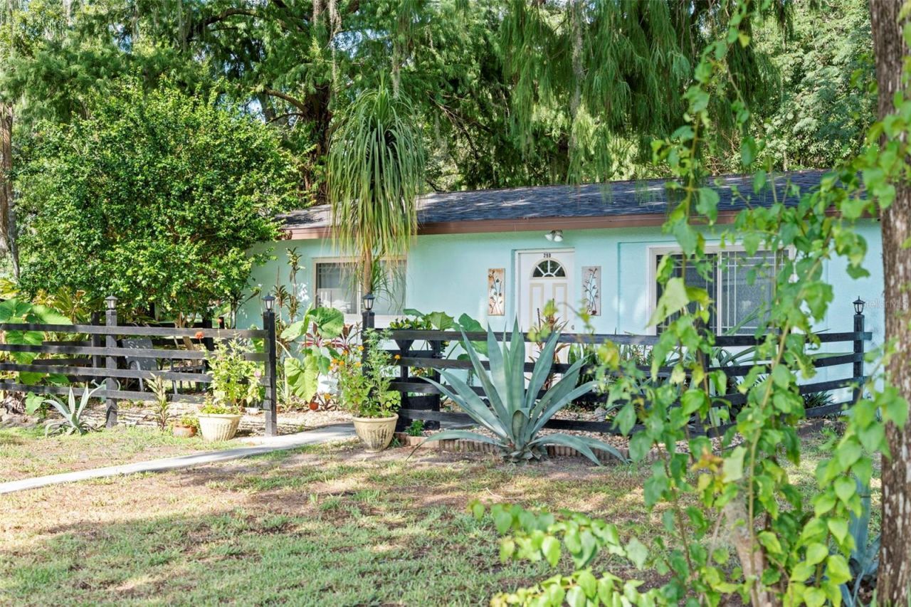 298-300 Orange Avenue , Saint Cloud, FL 34769 Photo