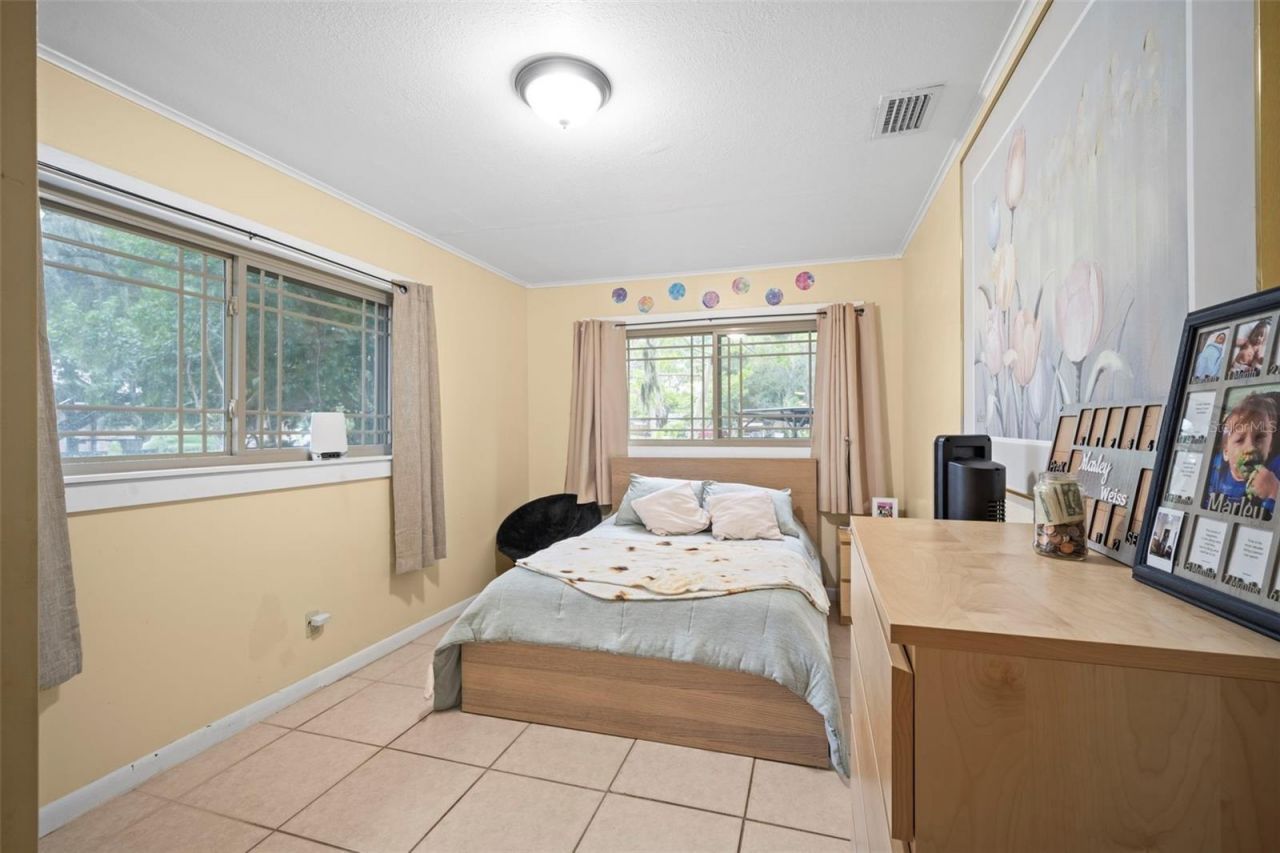 298-300 Orange Avenue , Saint Cloud, FL 34769 Photo