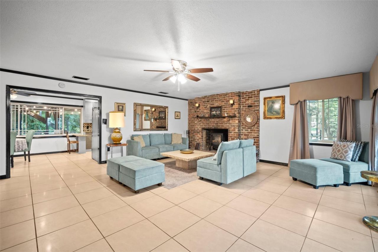 298-300 Orange Avenue , Saint Cloud, FL 34769 Photo