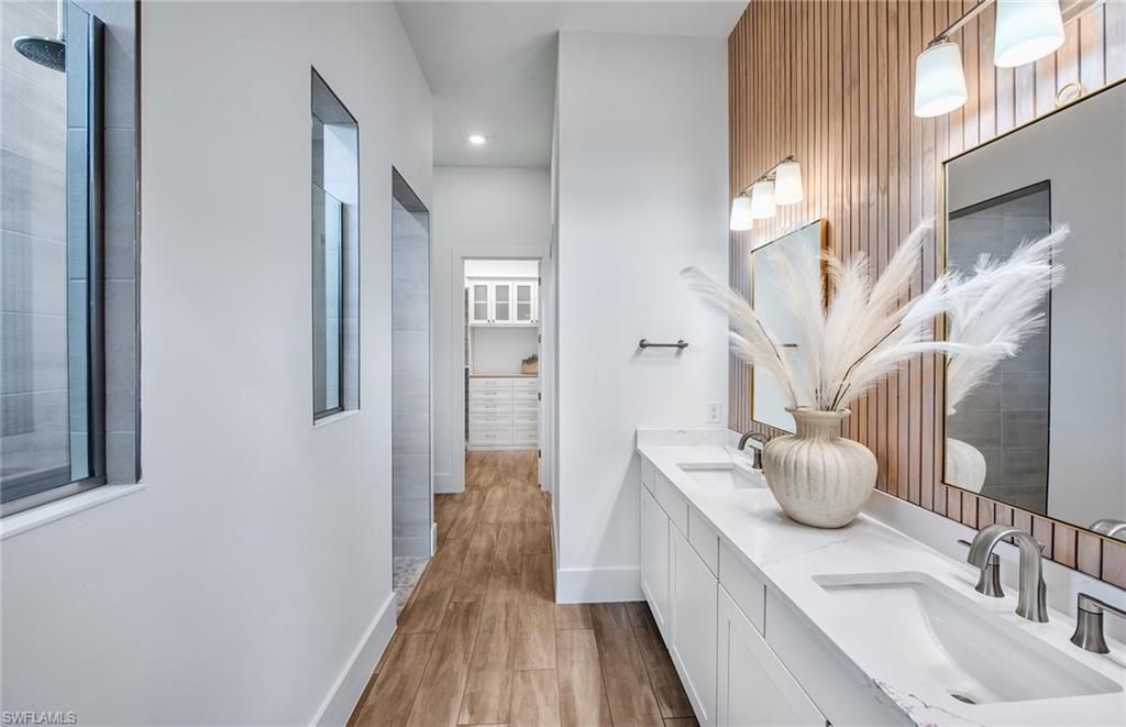 9469 Caymas Ter, Naples, FL 34114 Photo