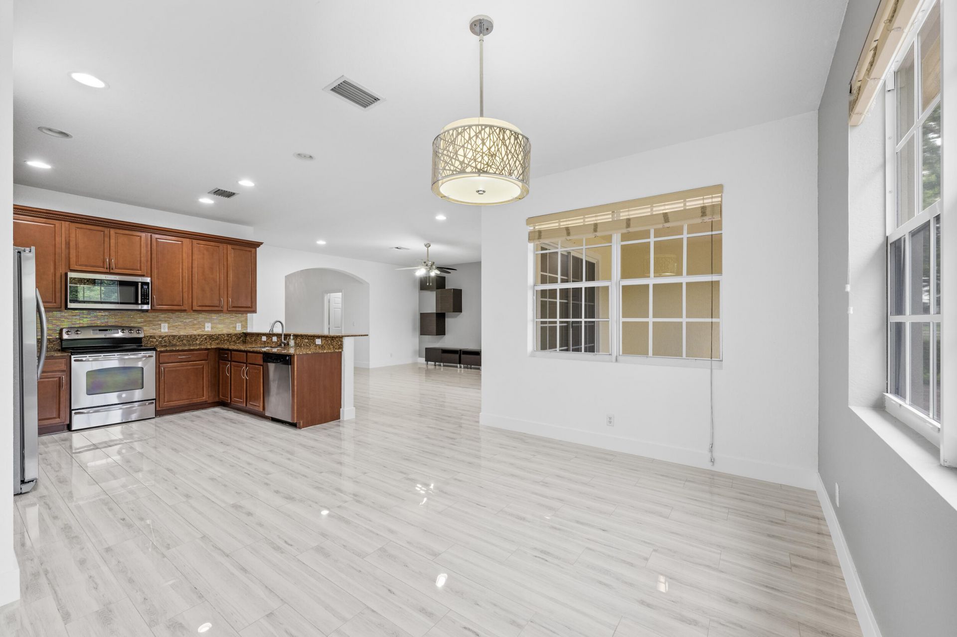 6752 Osage Circle, Greenacres, FL 33413 Photo