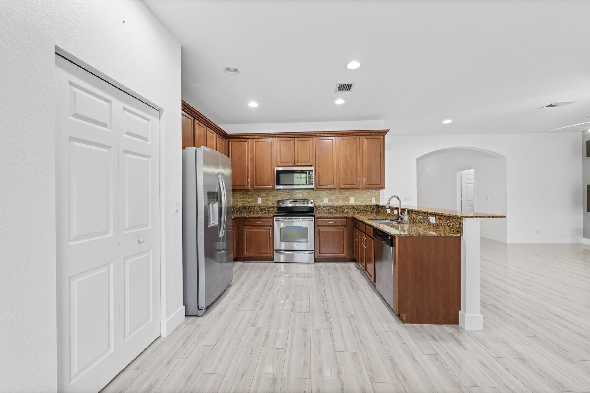 6752 Osage Circle, Greenacres, FL 33413 Photo