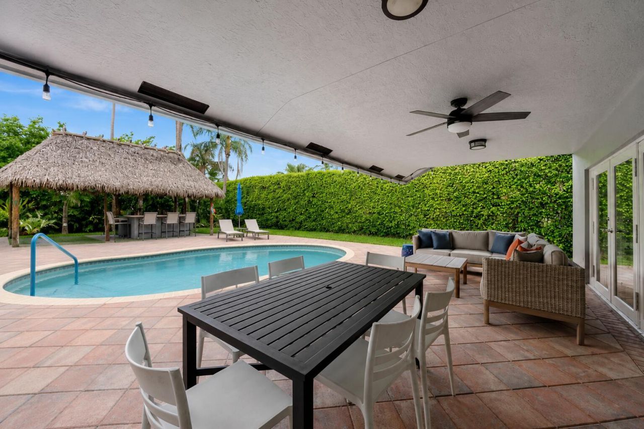 990 NW 8th Street, Boca Raton, FL 33486 Photo
