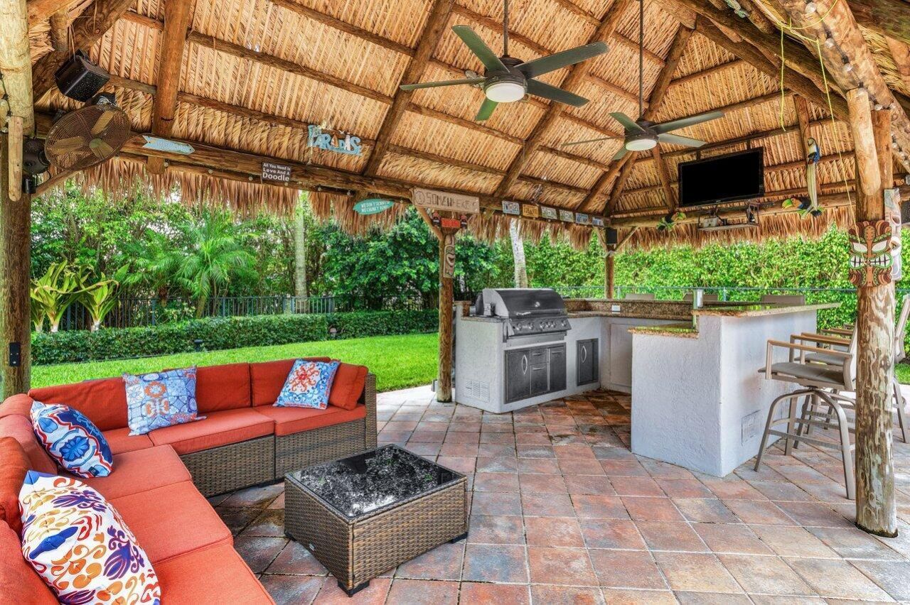 990 NW 8th Street, Boca Raton, FL 33486 Photo