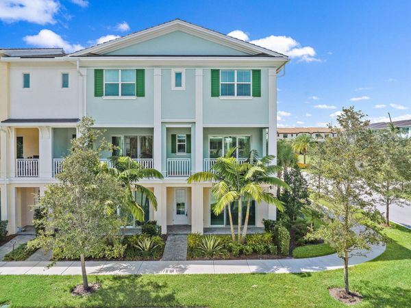 12625 MACHIAVELLI Way, Palm Beach Gardens, FL 33418
