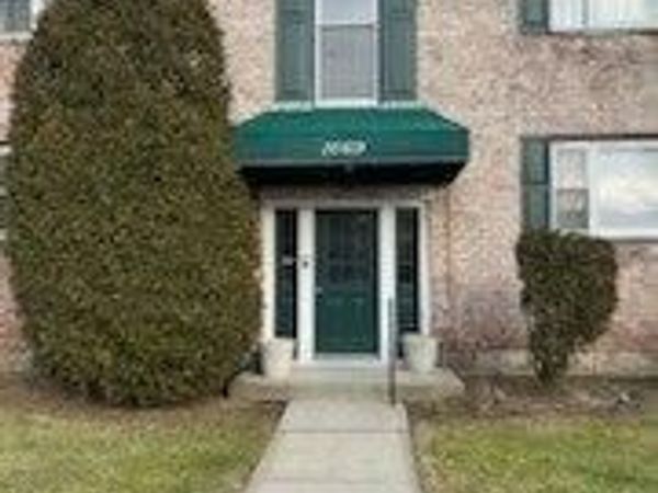 1069 Fenwood Drive , Unit 1, Valley Stream, NY 11580