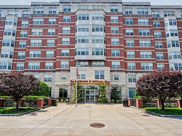 300 Mamaroneck Avenue, Unit 419, White Plains, NY 10605