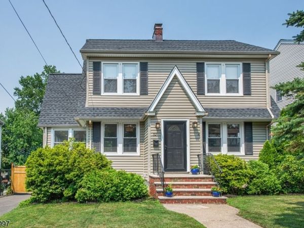 52 Linden Ave, Verona, NJ 07044