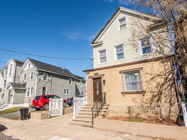 911 Anna St, Elizabeth, NJ 07201