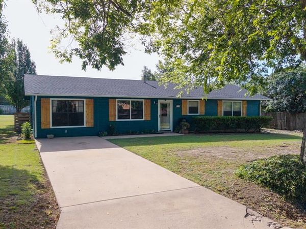 109 S Shaw Street, Tom Bean, TX 75489