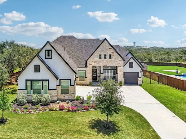 209 ENGLEWOOD LN, Castroville, TX 78009