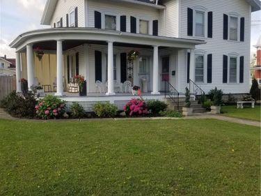 42 State Street, Middleport, NY 14105