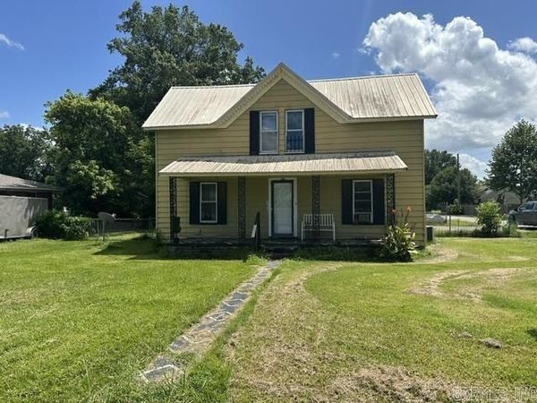 701 E 3rd Street, Carlisle, AR 72024